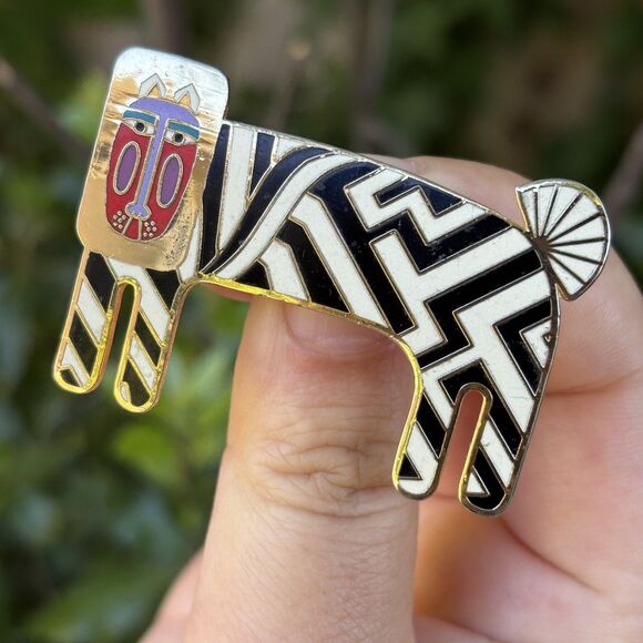 Vintage Laurel Burch Black White Enamel Zzzebra Gold Tone Cat Brooch Pin - Picture 1 of 6